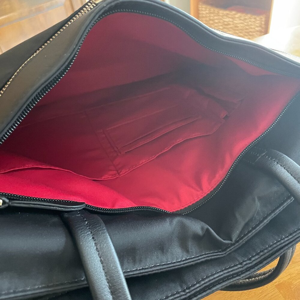 KNOMO London Grosvenor Place expandable laptop tote bag - Picture 7 of 16